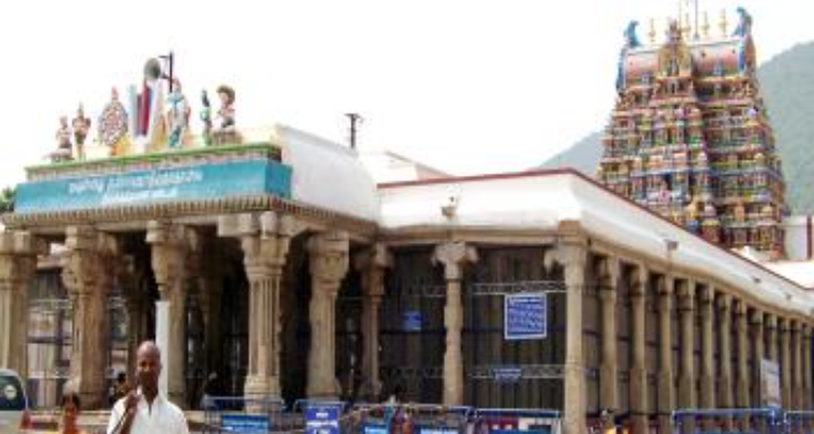 Shanthi Cabs India