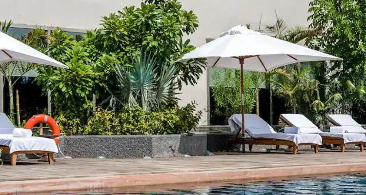 The Hyatt Pool - Ahmedabad