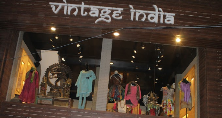 Vintage India -Jewellery Showroom