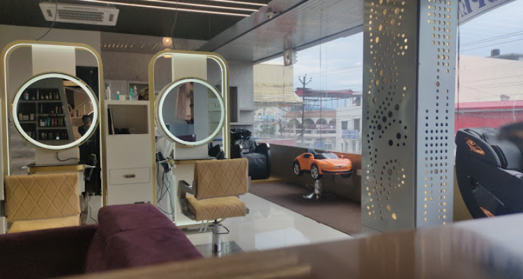 Cloud 9 Unisex Salon Rishikesh - Best Unisex Salon in Rishikesh