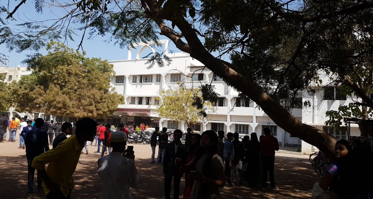 Bhavan's Shri A.K. Doshi Vidyalaya High School