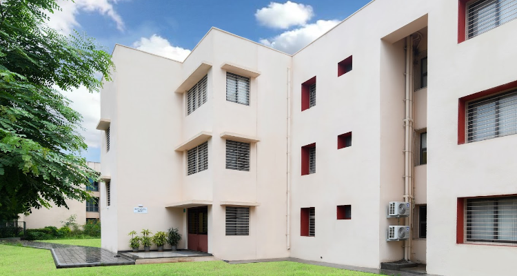 Navrachana International School Vadodara (NISV) - IB
