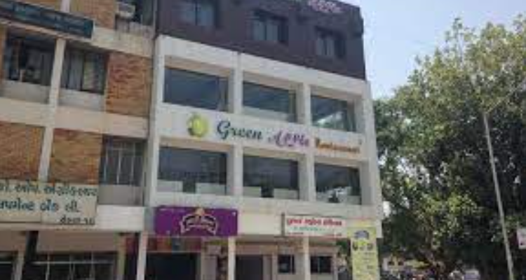 Hotel Green Apple