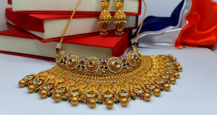 Lucky Jewellers