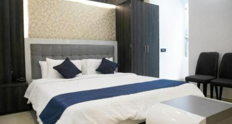 Crescent International Hotel
