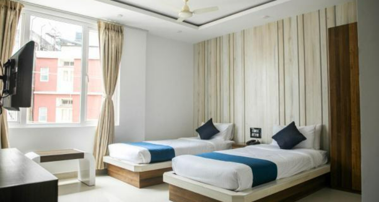 Crescent International Hotel