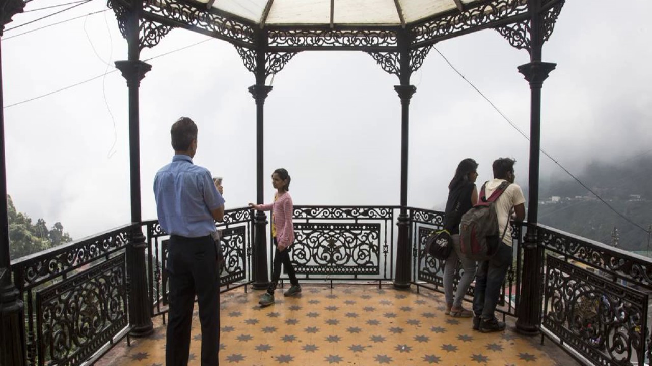 Sterling Mussoorie - Resorts and Hotels