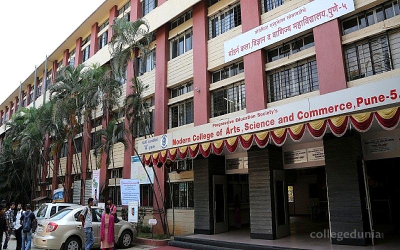 Modern College of Arts, Science and Commerce