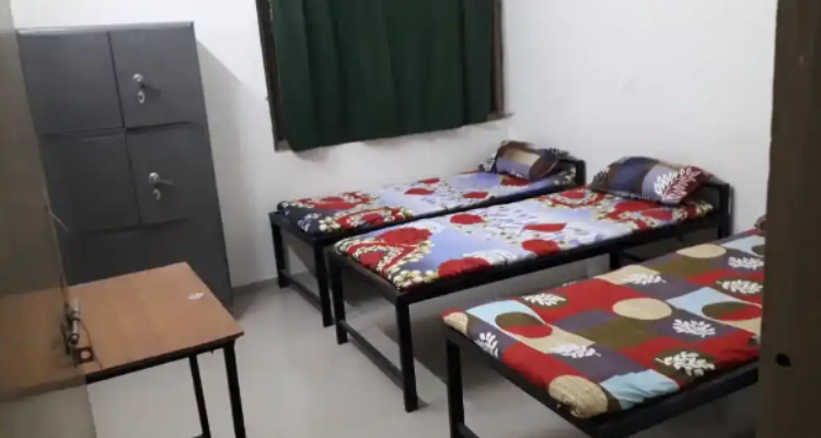 Hari Om Boys Hostel And Guest House