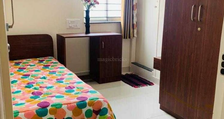 NIVI 91 girls hostel