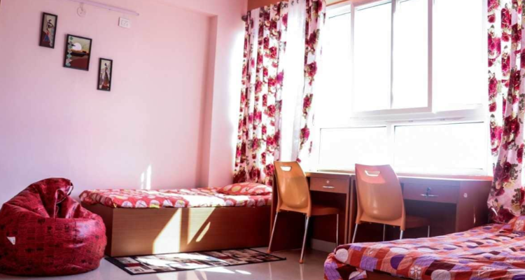 Symphony Hostels girls hostel