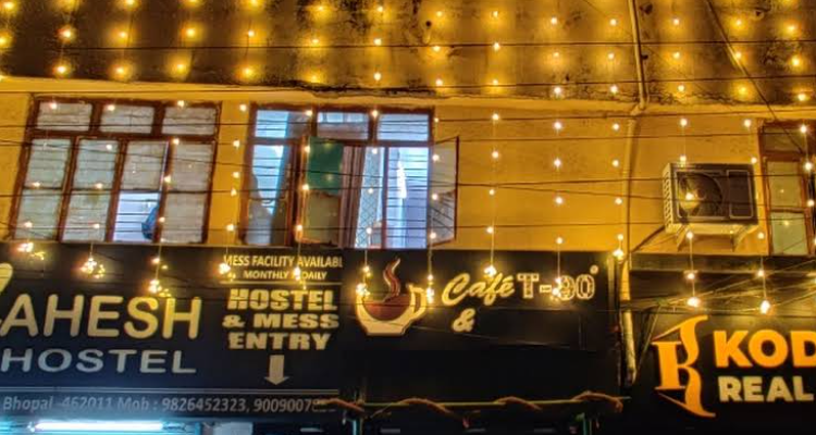 Mahesh Boys Hostel