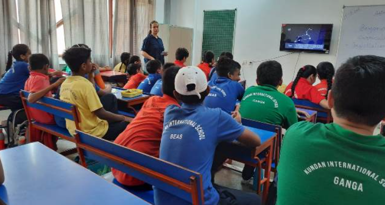 Kundan International School