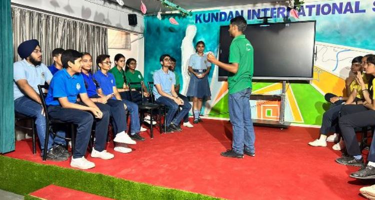 Kundan International School