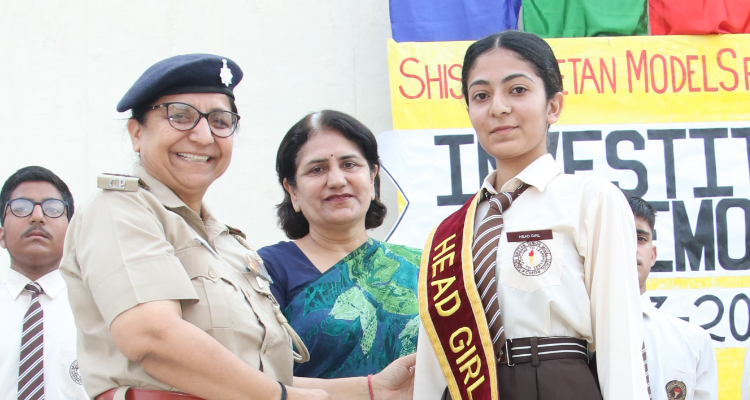 Shishu Niketan Public School