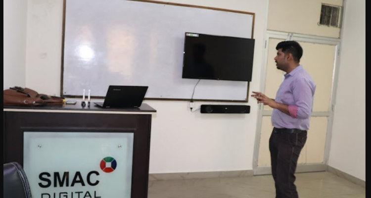 SMAC -Social Mobile Analytics Cloud