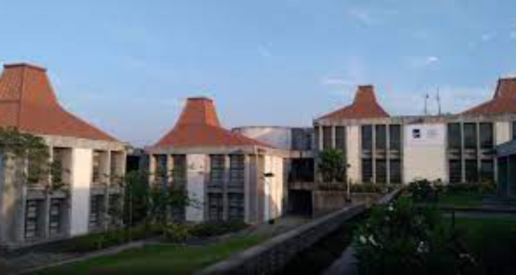 Kirloskar Institute of Management  KIM Pune