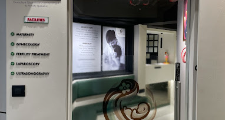 Dr. Milind Chauhan  Nurturing Petals  Gynecologist in Andheri