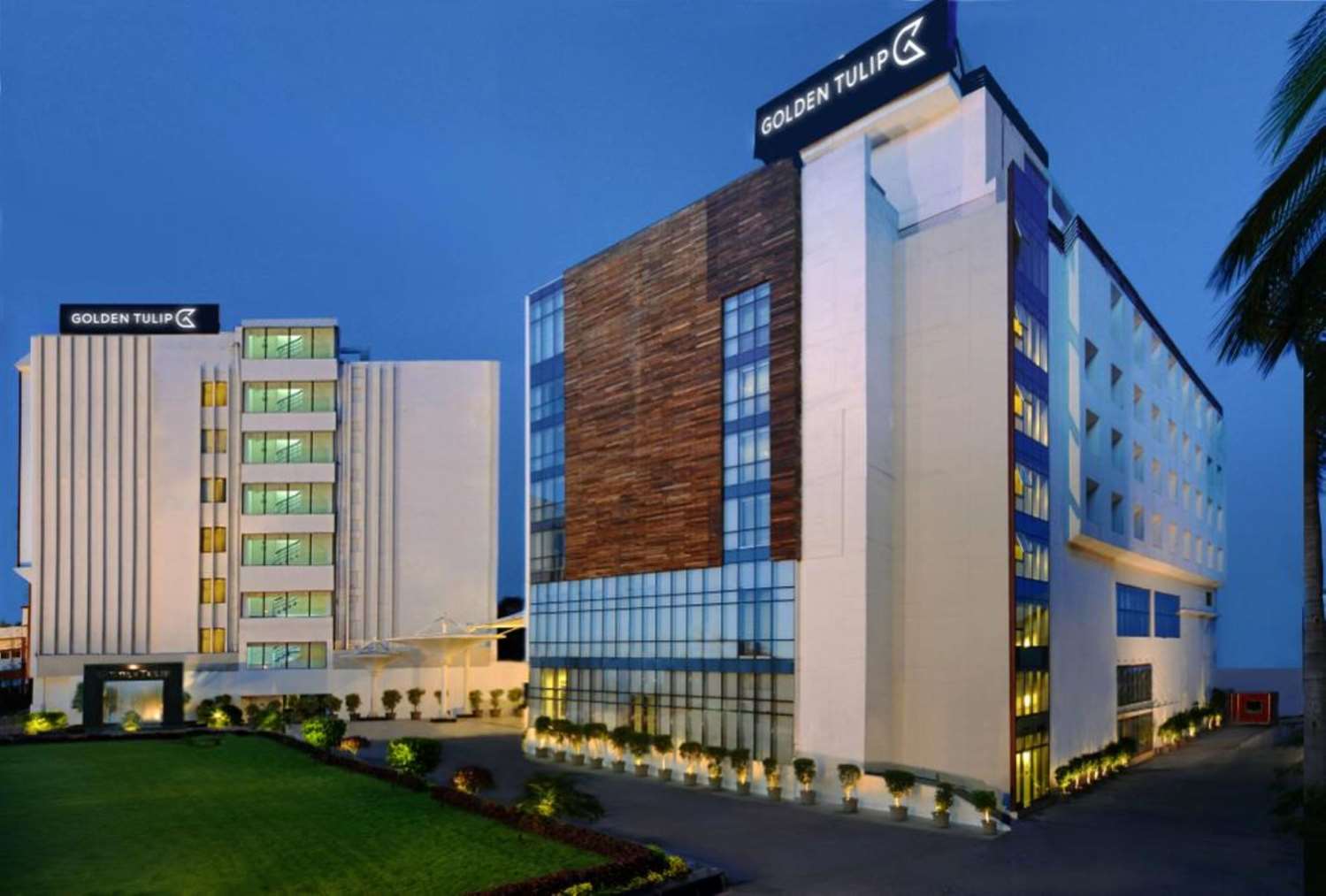 Golden Tulip Hotel in Lucknow