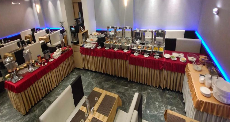 Hotel Orange International, Surat