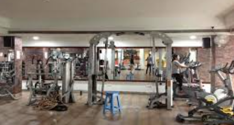 Five Town Club