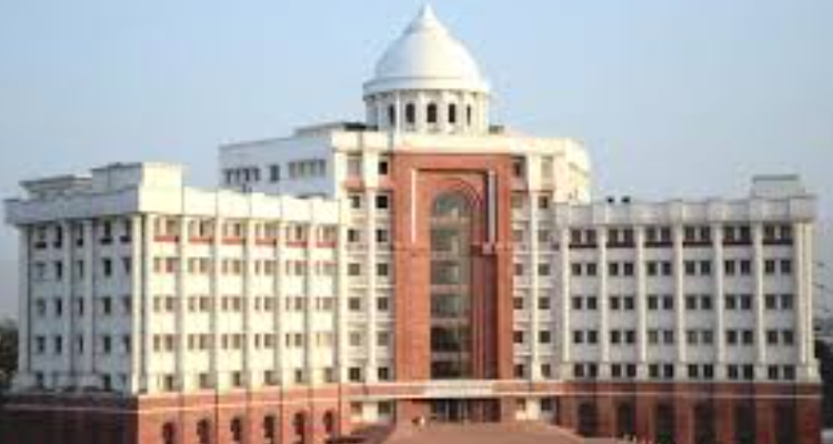 Babu Banarasi Das University
