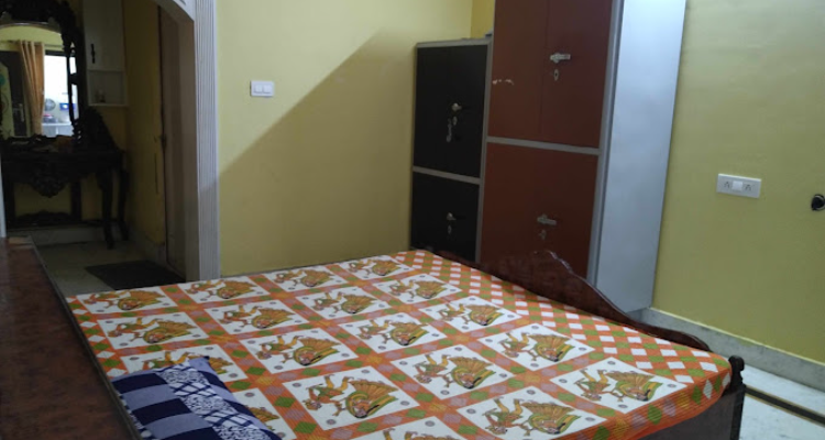 Kesari P.G And Boys Hostel