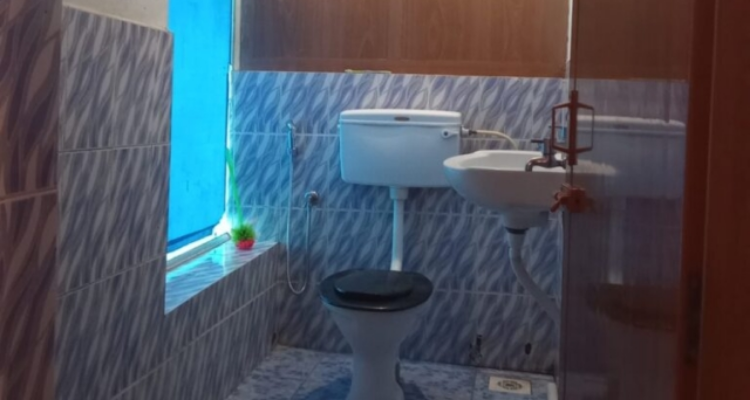 Nadan Hostel - Brilliant Pala