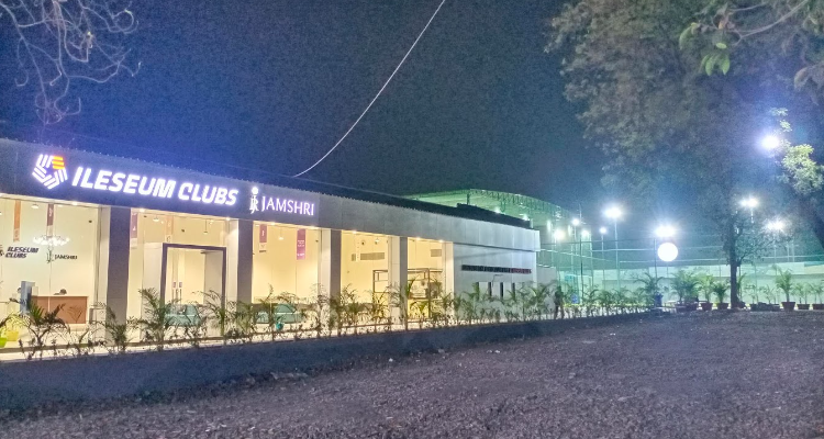 Ileseum Club