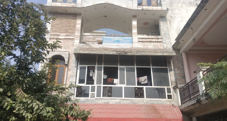vaishnavi boys hostel lucknow