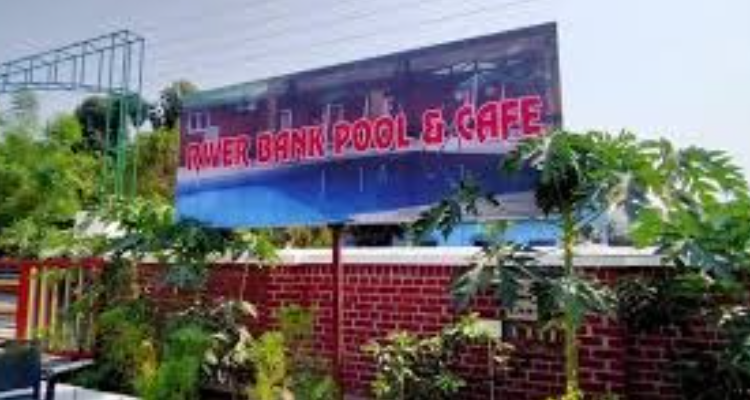 River Bank swimming Pool and Restaurant