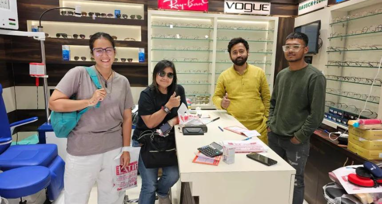 Abdul Latif Optical