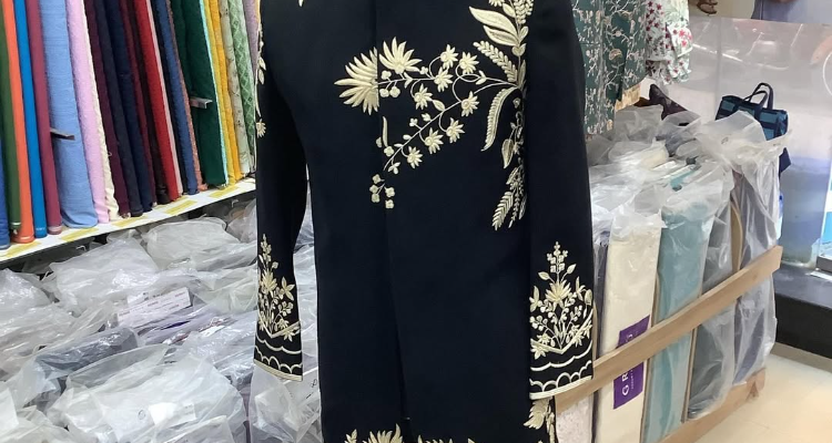 Aakash Textile- Best Rental Dresses in jaipur,  Pre-wedding Dresses on Rent