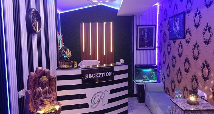 Refresh Wellness center and Spa