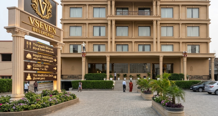 Vseven Hotel