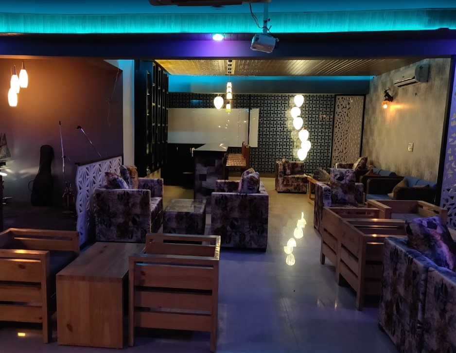 Bottoms Up Bistro Dehradun