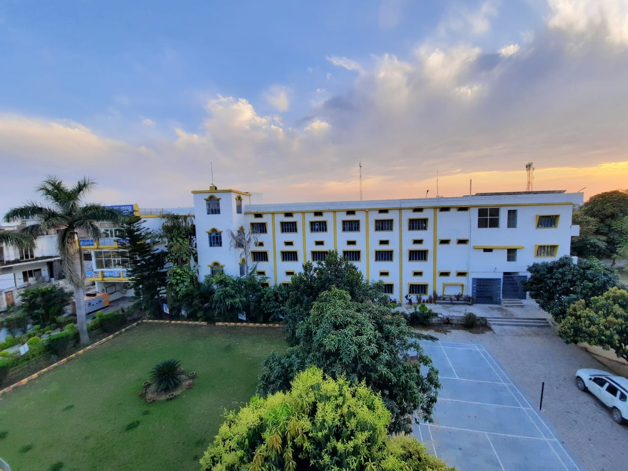 Shivalik Public School