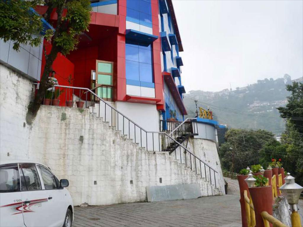 Hotel Crystal Palace Mussoorie by Sea Hawk