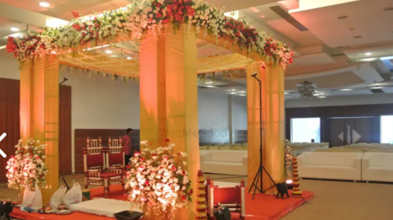 seasons hotel