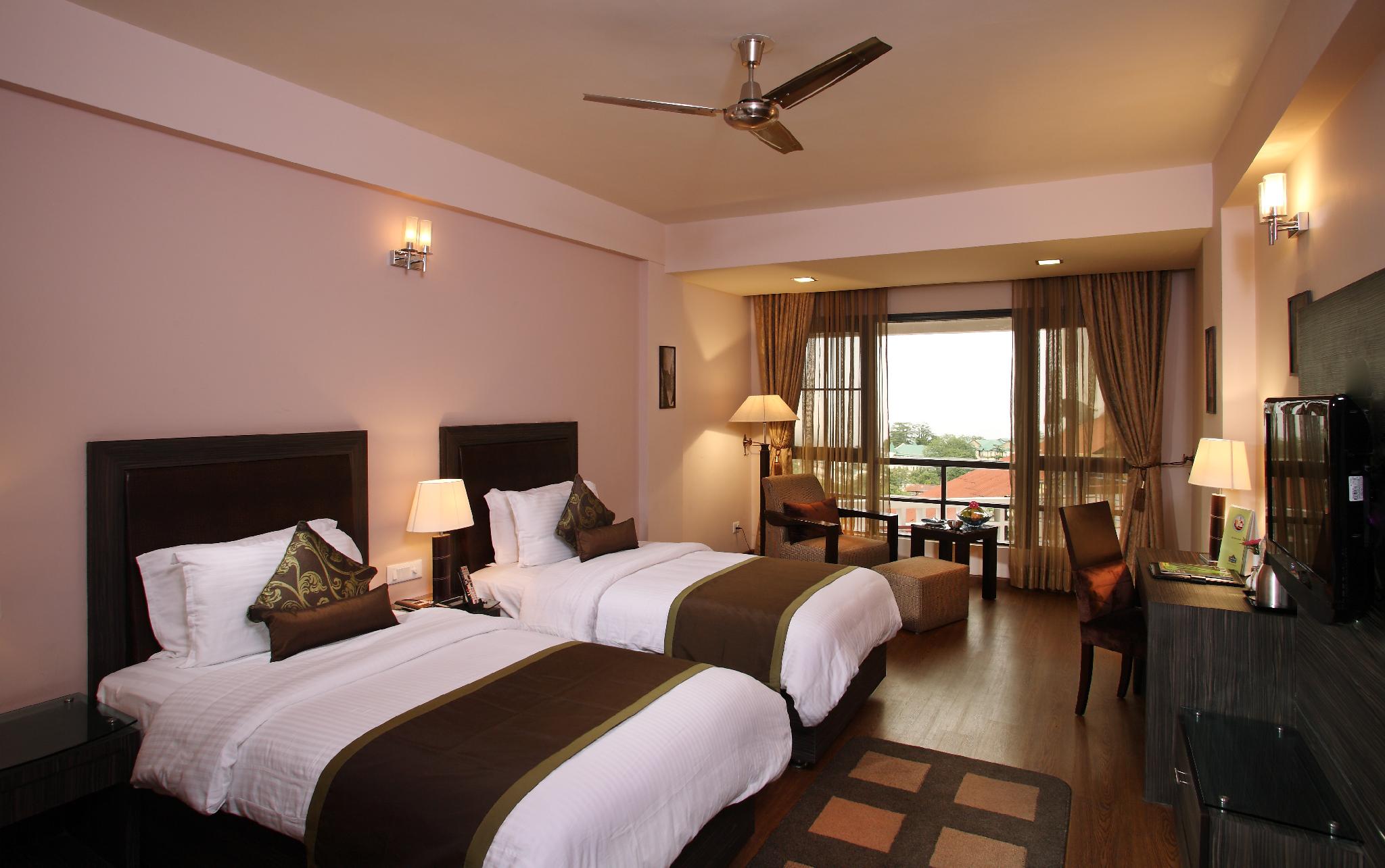 Country Inn & Suites by Radisson, Mussoorie