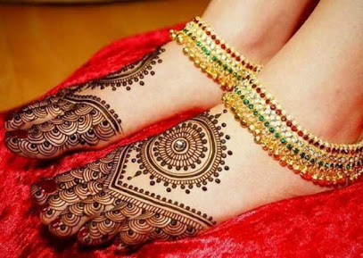 Cine Looks Best Marriage Wedding Bridal Make up Artist in Chennai