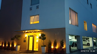 lemon tress Hotel