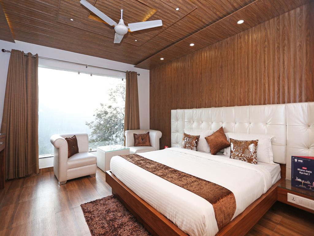 Country Inn & Suites by Radisson, Mussoorie