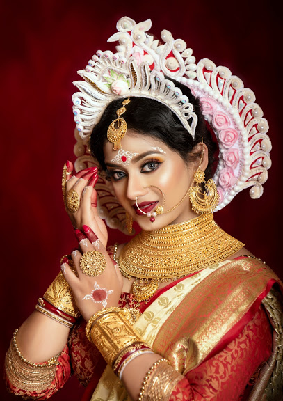 Candid Frame - West Bengal