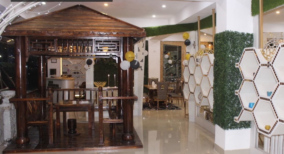 Niyash Furniture Studio