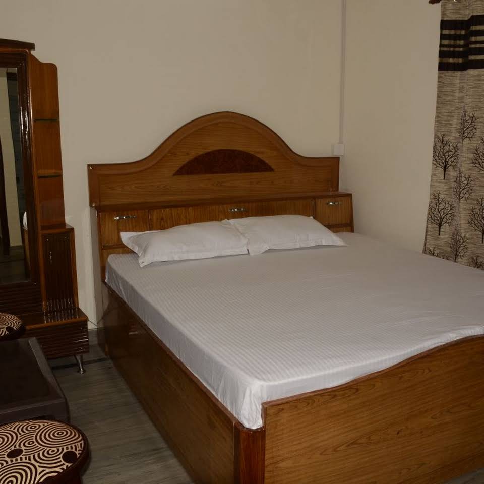 Tanush Home Stay