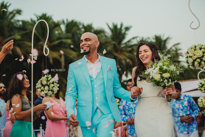 Picsurely: Destination Wedding Photographer in Mumbai