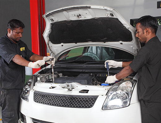 Mahindra First Choice Services - 4 Wheeler - Bhuwan Automobile