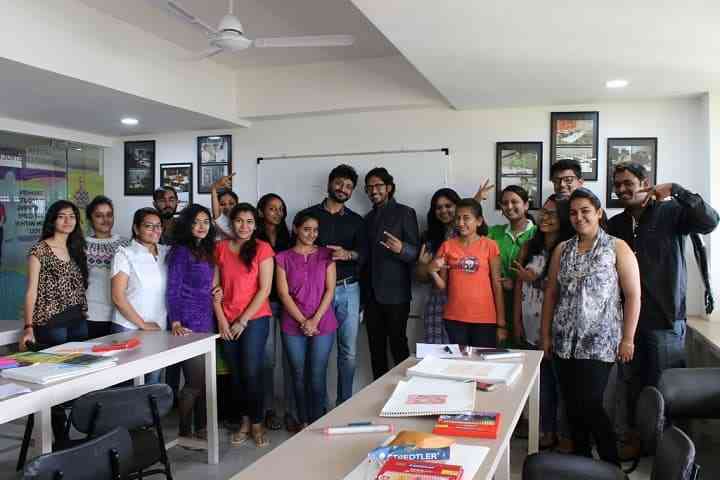 J.D Institute of Fashion Technology