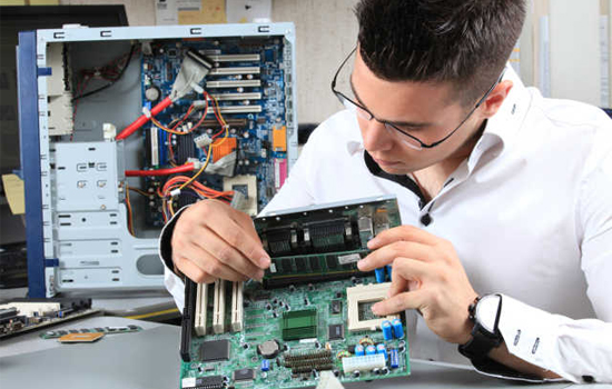 Computer Hardware & Networking Engineer